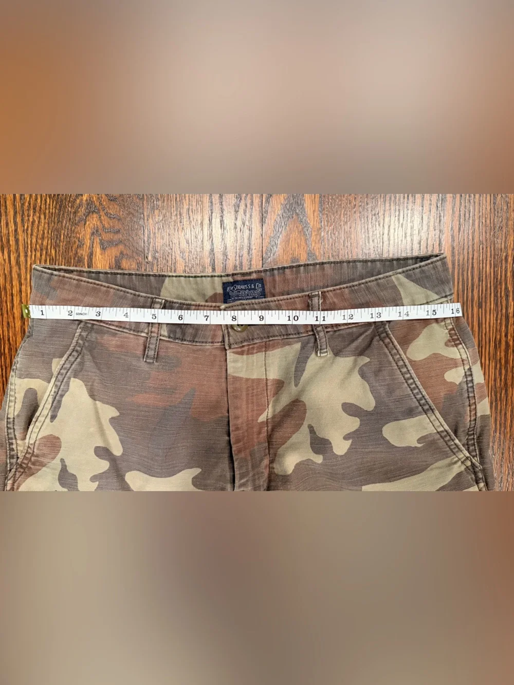 Levi Strauss & Co Two Horse Brand Men's Camo Cargo Shorts Size W30